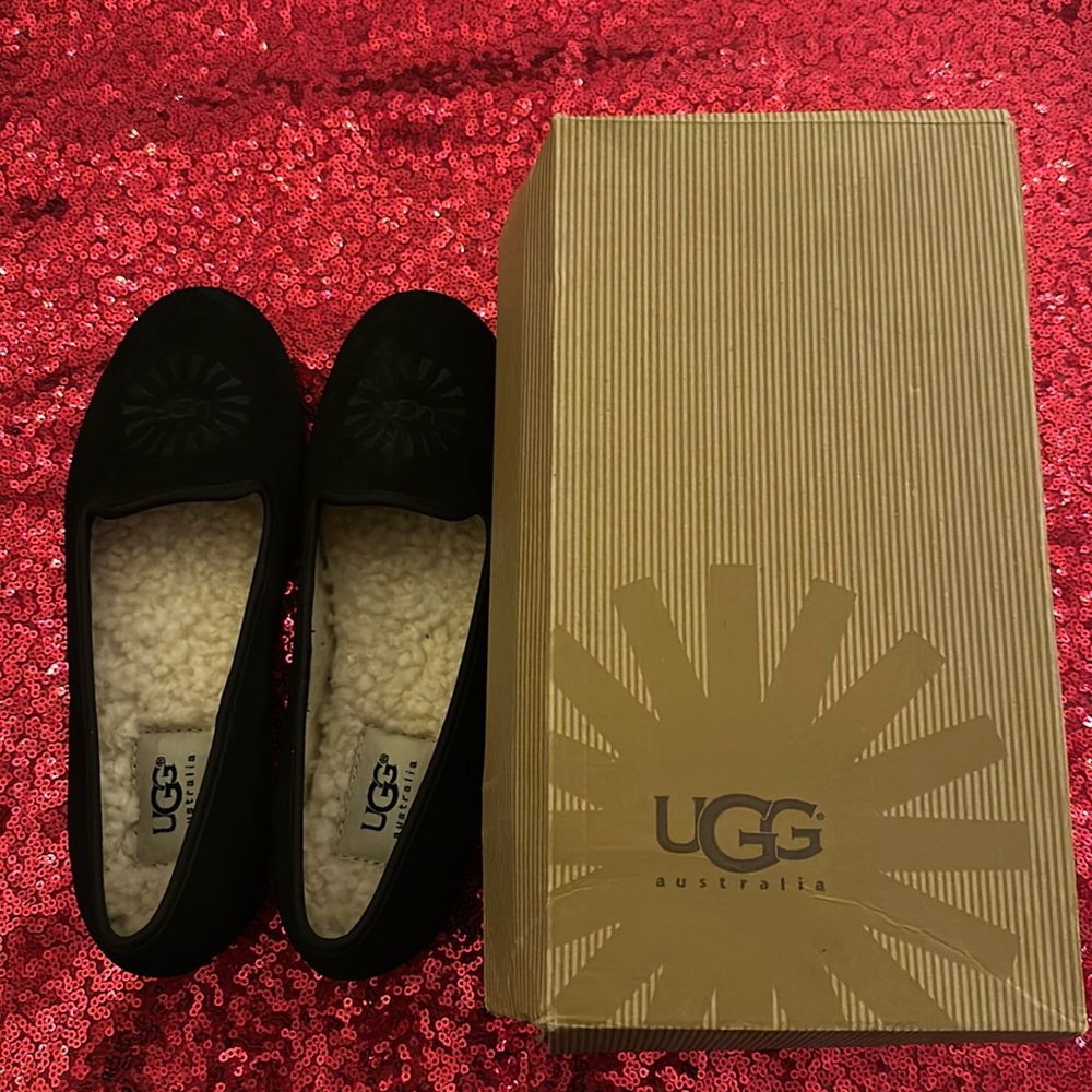 Nib Ugg k Carey 1004437k/blk size 2